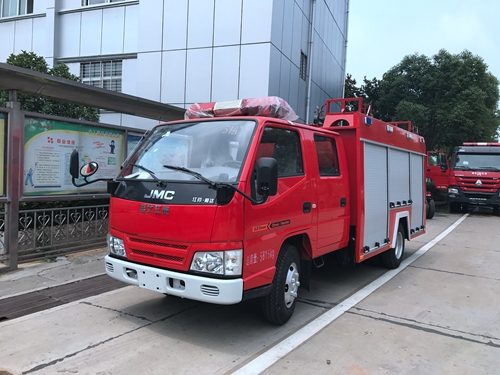 国五江铃2吨水罐消防车