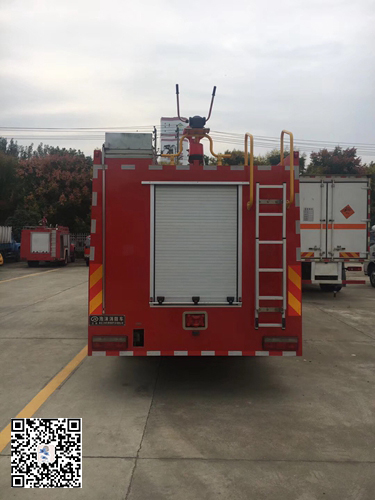 国五东风5吨泡沫消防车