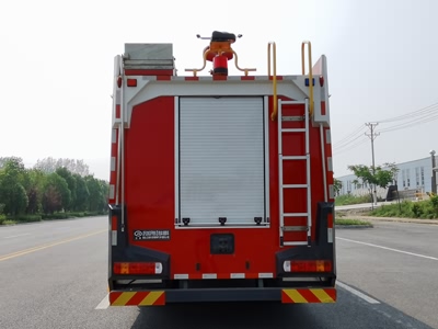 国六重汽TX水罐消防车（8吨）